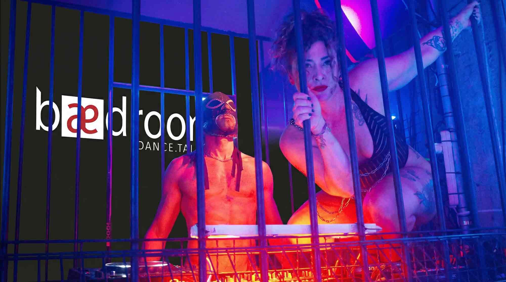 Gäste auf der bedrooms Kinky Party in Köln